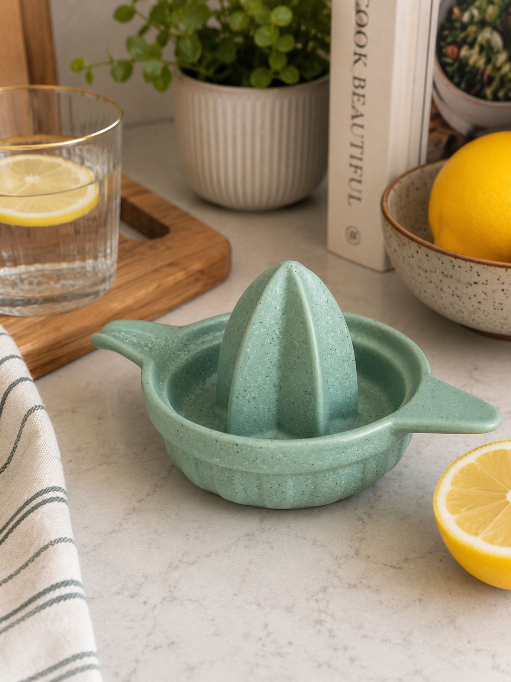 Teal Lemon Squeezer